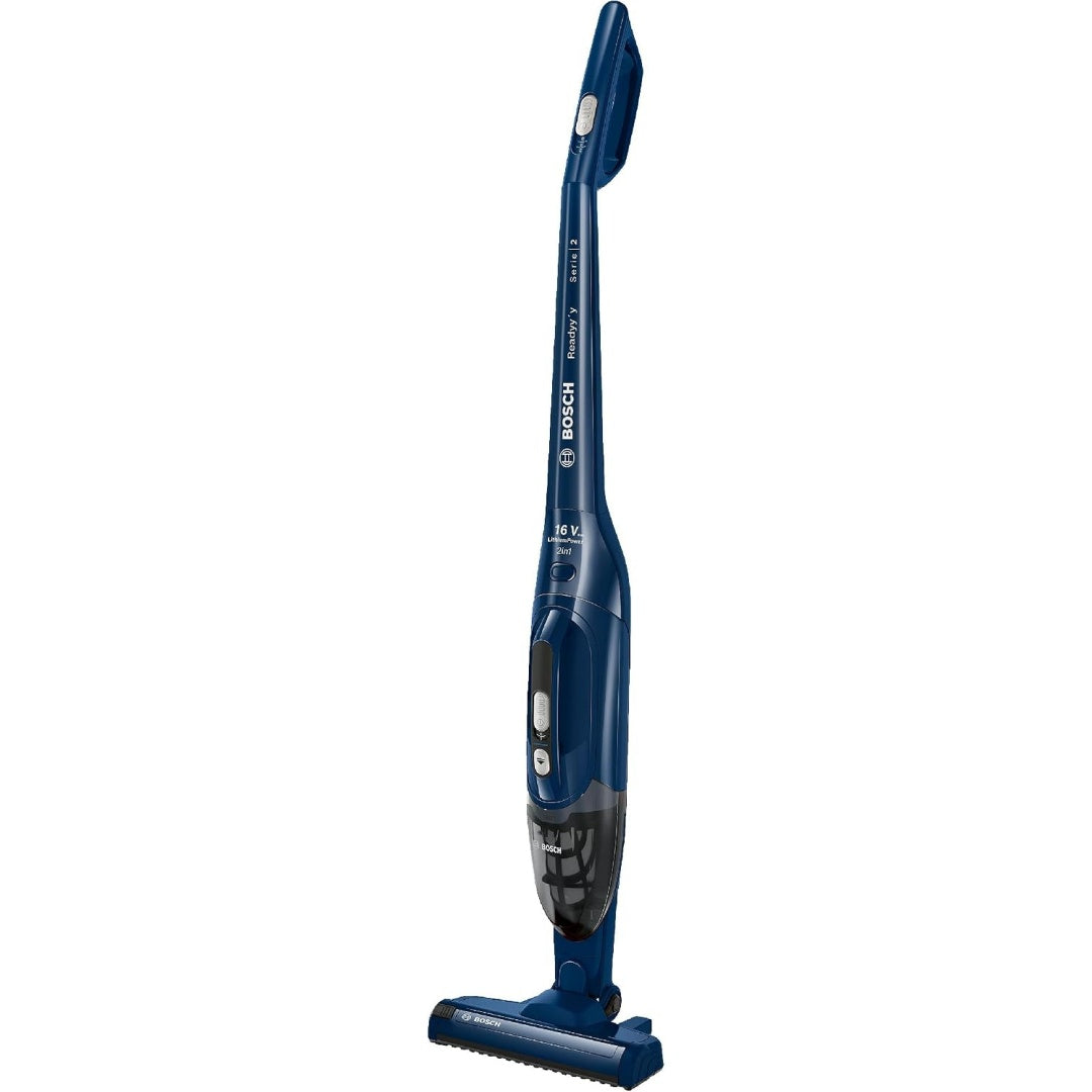 Aspirateur au format balai alliant des elements lavables et l'entretien des sols