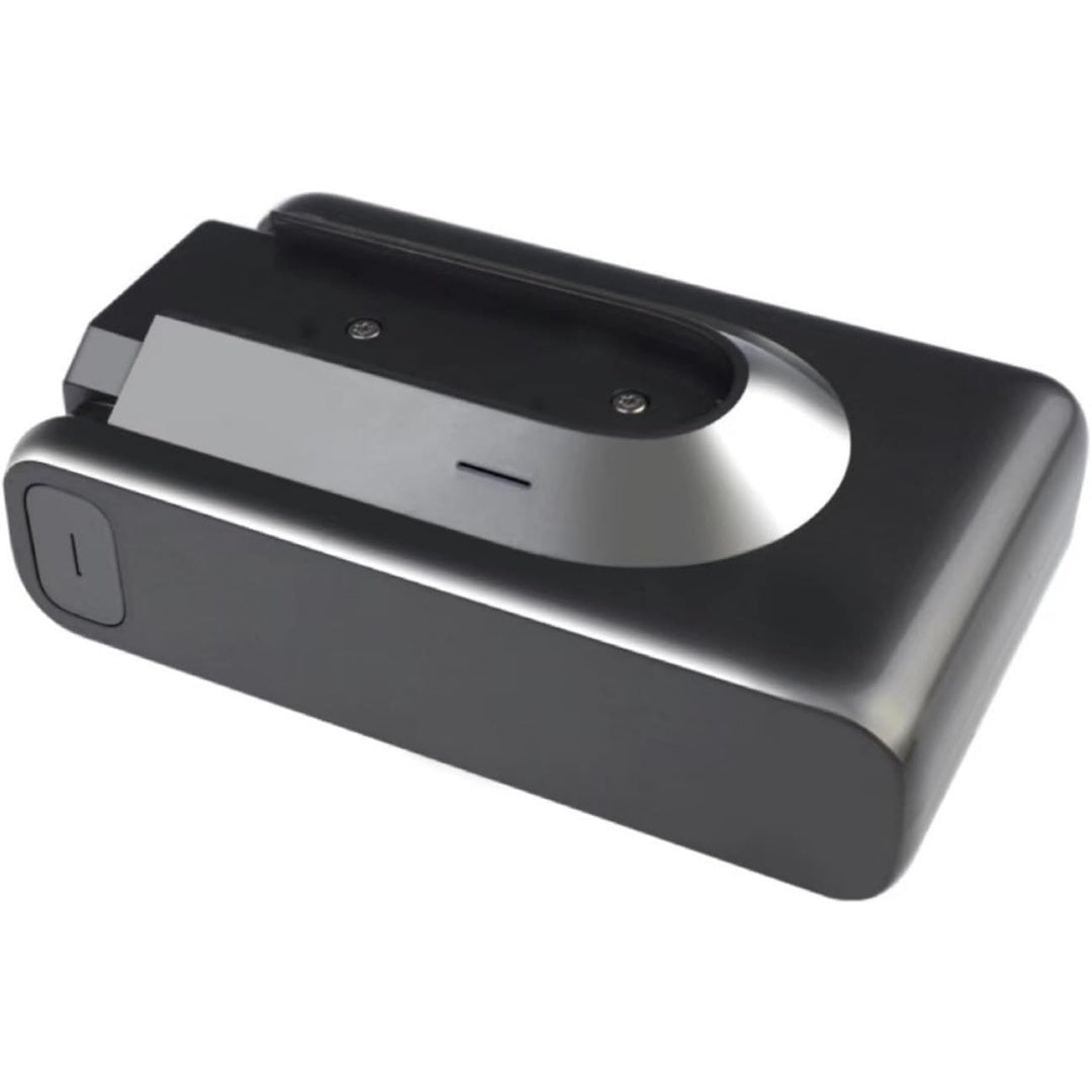Batterie rechargeable, coloris gris et noir, avec une capacite annoncee de 4000 mAh