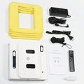 Robot nettoyeur de fenetres avec une commande a distance, coloris blanc et jaune